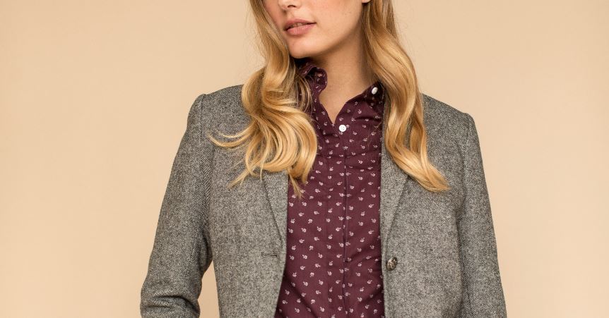 What To Wear With a Tweed Jacket for Women (in Order To Look Chic